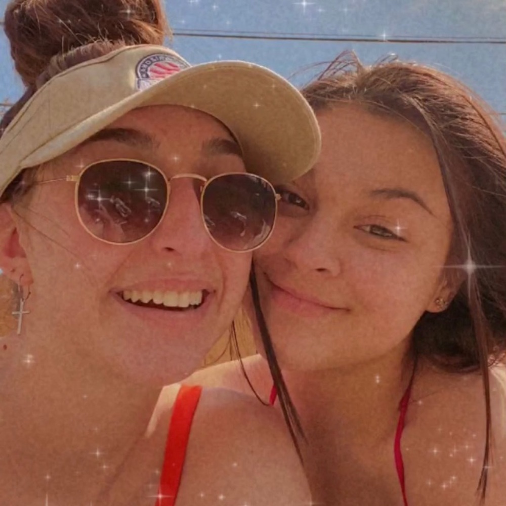 Meet your Posher, Rebecca